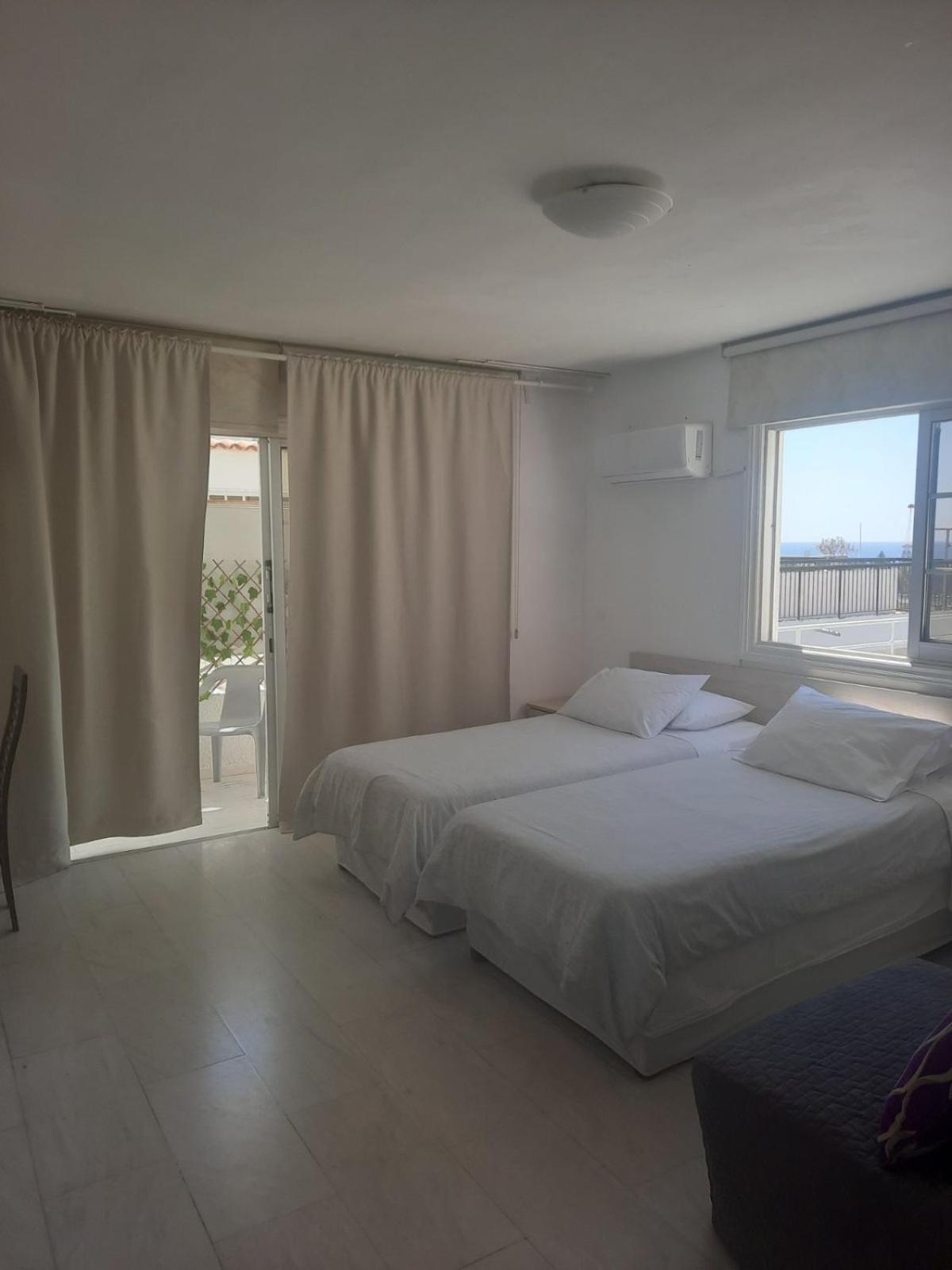 Myriama Apartments Ayía Nápa Chambre photo